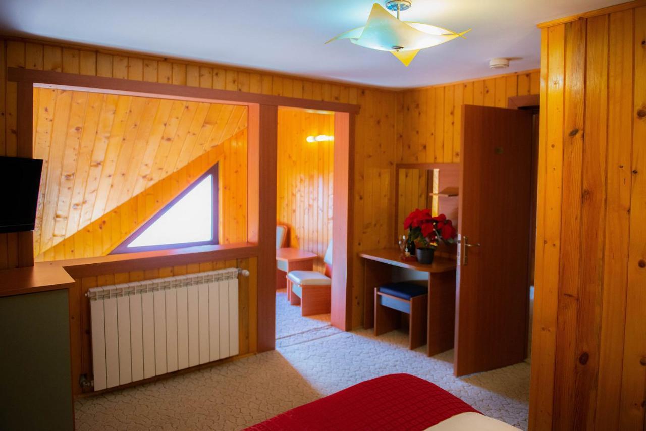 Casa Maia Ξενοδοχείο Buşteni Εξωτερικό φωτογραφία